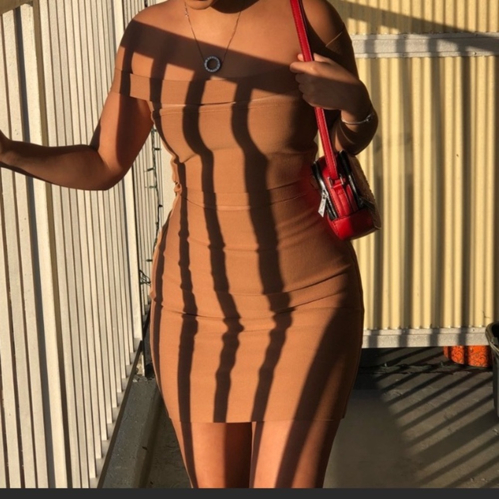 Nude dress